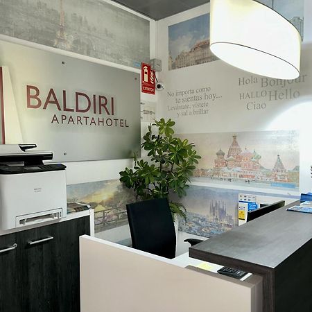 סנט בואי דל לוברגאט Apartahotel Baldiri מראה חיצוני תמונה